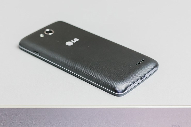 LG L90 (9).jpg